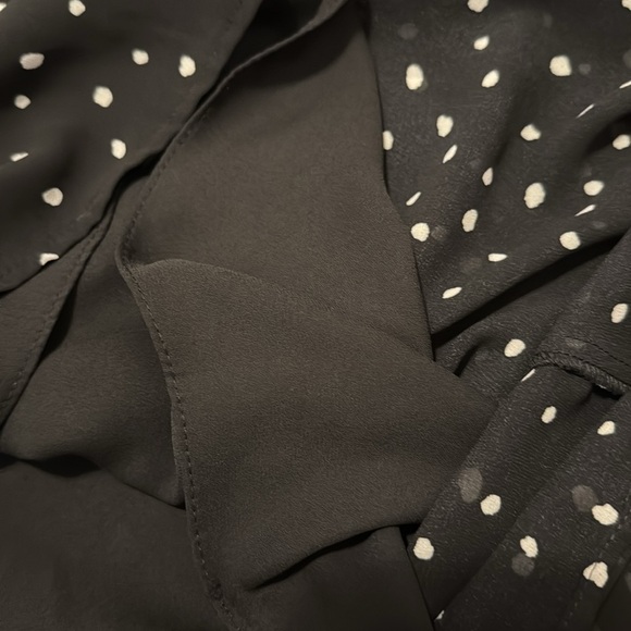 NWT women’s blouse size xl Black and White Polka Dot Women's Top sheer sleeves - Picture 11 of 12